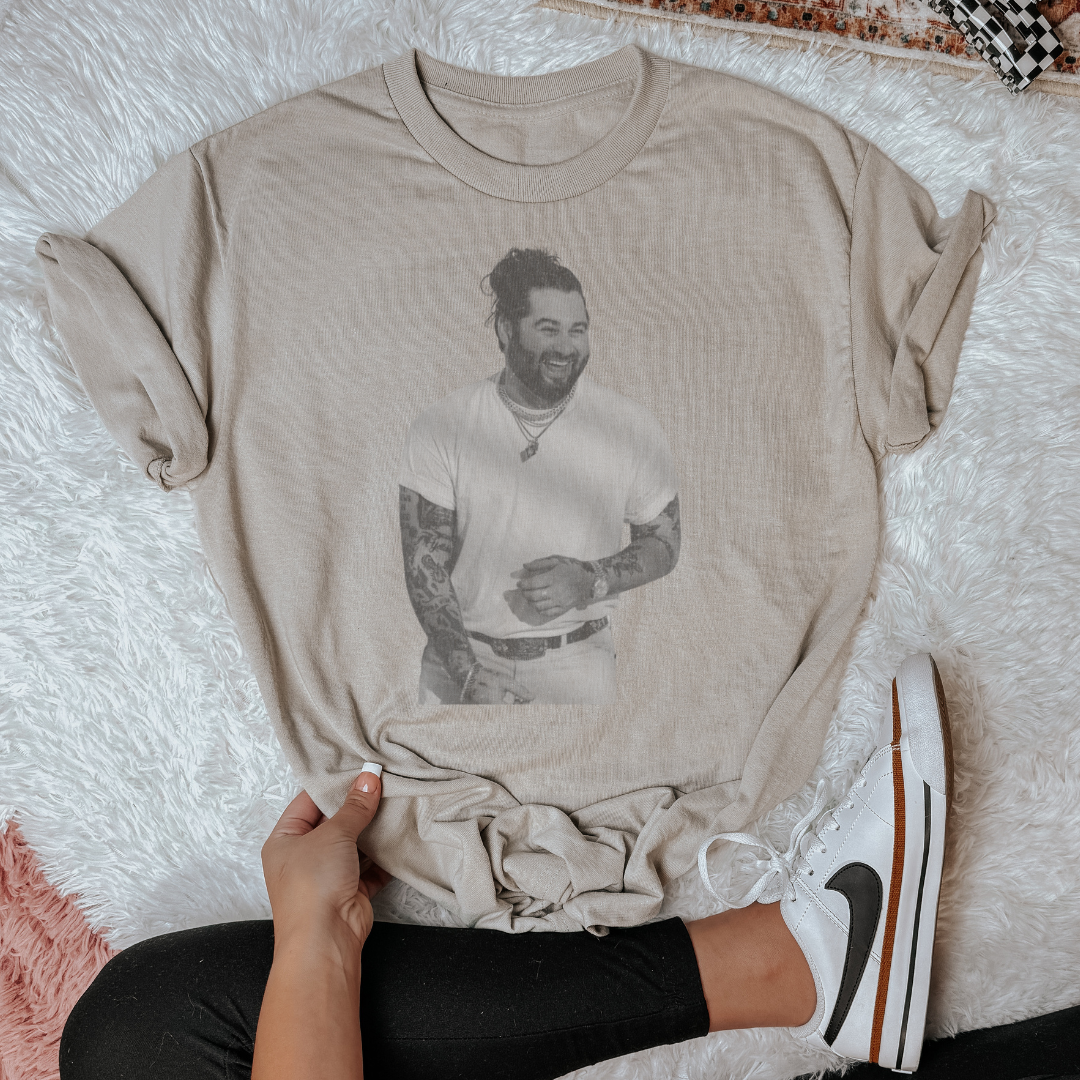 VINTAGE ARTISTS TSHIRT (READ DESCRIPTION)