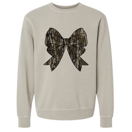 CAMO BOW SWEATSHIRT