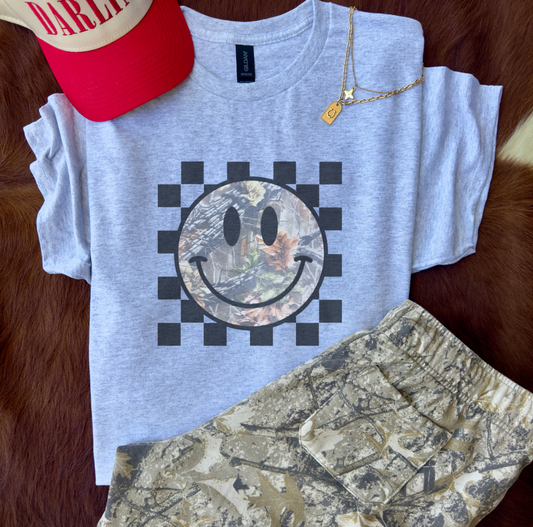HAPPY CAMO TSHIRT