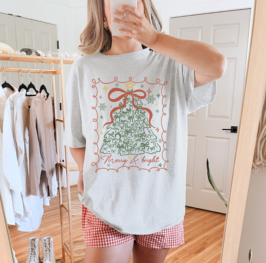 BOW CHRISTMAS TREE TSHIRT