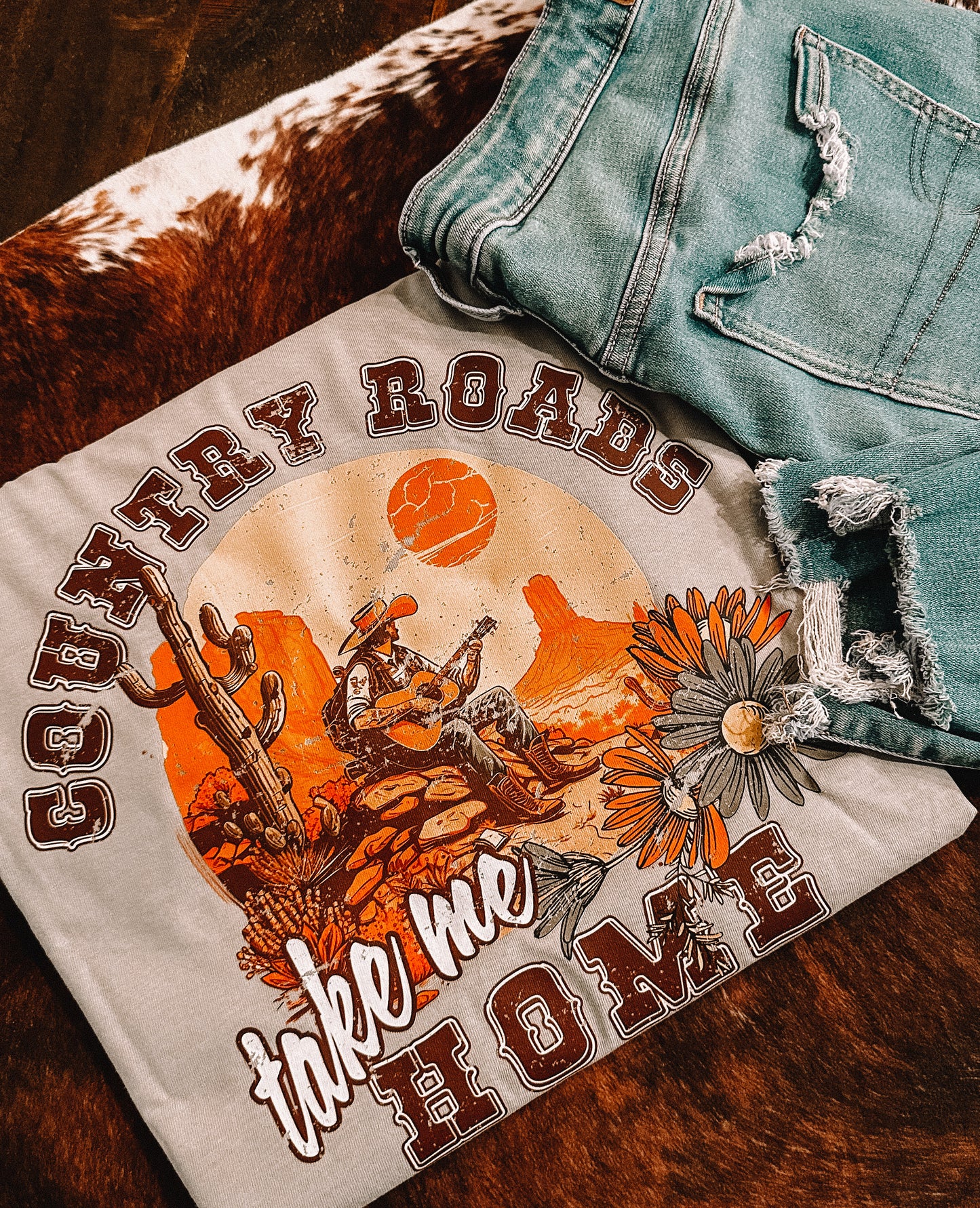 COUNTRY ROADS POCKET TEE